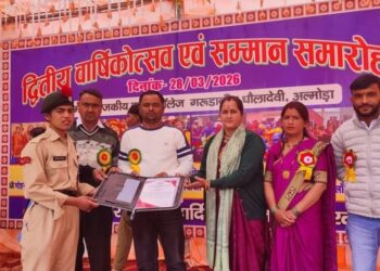 गरुड़ाबाँज इंटर कॉलेज में वार्षिकोत्सव की धूम, मेधावी छात्रों को मिला सम्मान