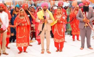 गजरौला में बैसाखी समागम: 16 जोड़ों का सामूहिक आनंद कारज, पर्यावरण संरक्षण का संदेश