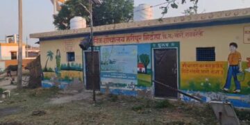 रायबरेली में बदहाल सामुदायिक शौचालय, लाखों खर्च के बाद भी ग्रामीणों को नहीं मिल रही सुविधा