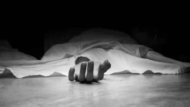 दिल्ली के स्कूल में 12वीं की छात्रा ने की आत्महत्या, गार्ड रूम के पास जली हालत में मिली