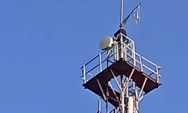 बहराइच में किशोरी की अनोखी जिद, प्रेमी से विवाह की मांग करने को ...