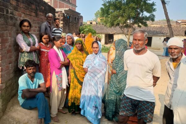 Raebareli News: महिला की हत्या कर शव सड़क के किनारे फेंका