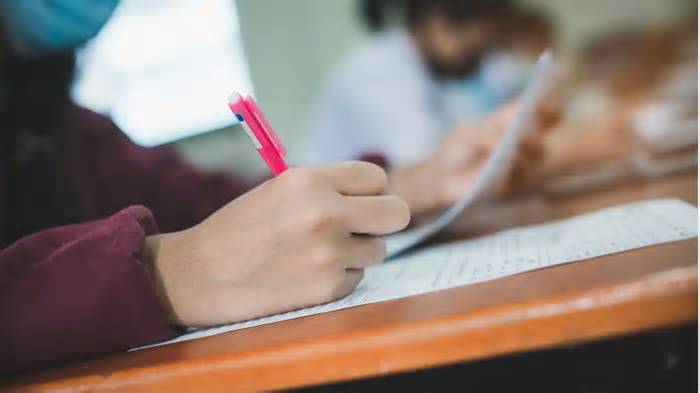 UP PET Exam 2026: पीईटी परीक्षा में अच्छा स्कोर लाना है? बिल्कुल न करें ये 5 गलतियां, एक्सपर्ट से समझें